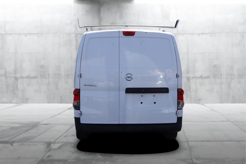 Nissan NV200 Vehicle Image 05