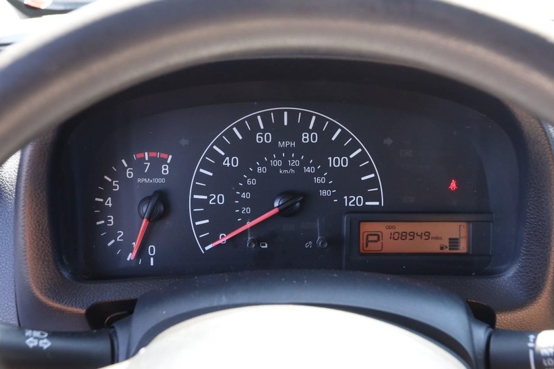 Nissan NV200 Vehicle Image 09