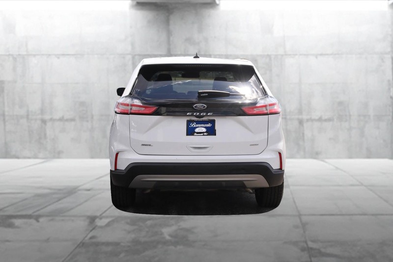 Ford Edge Vehicle Image 06