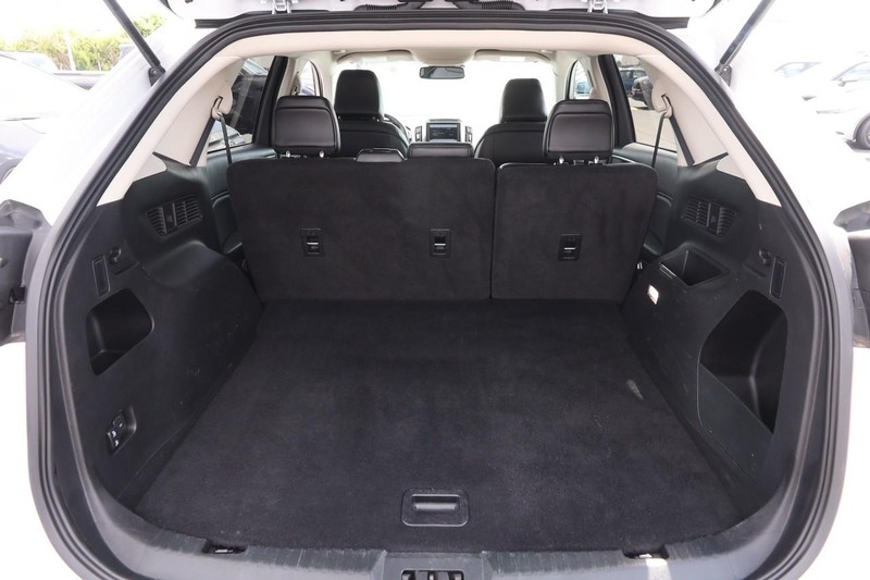 Ford Edge Vehicle Image 07