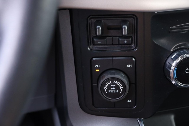 Ford F-150 Vehicle Image 14