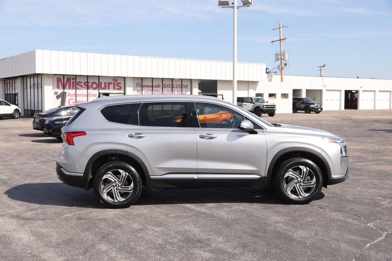 Hyundai Santa Fe Vehicle Image 05