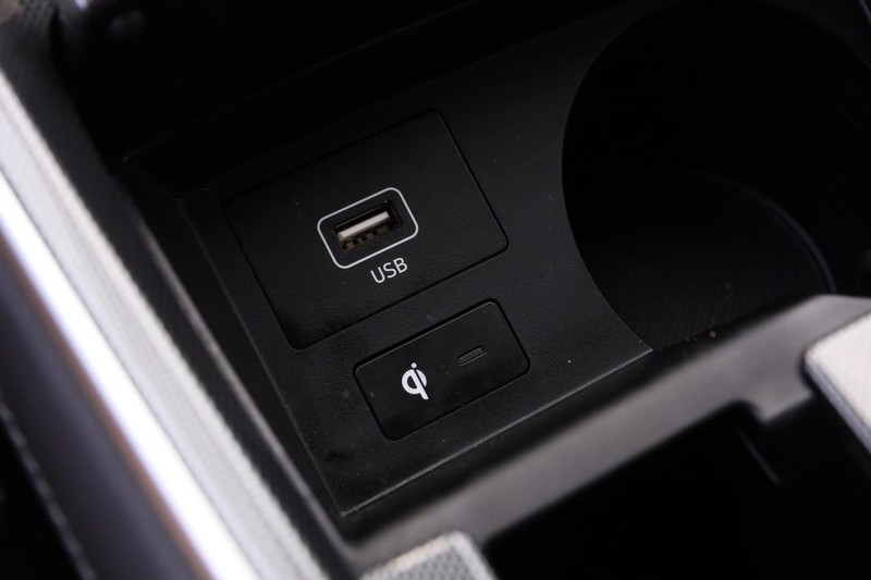 Hyundai Santa Fe Vehicle Image 20