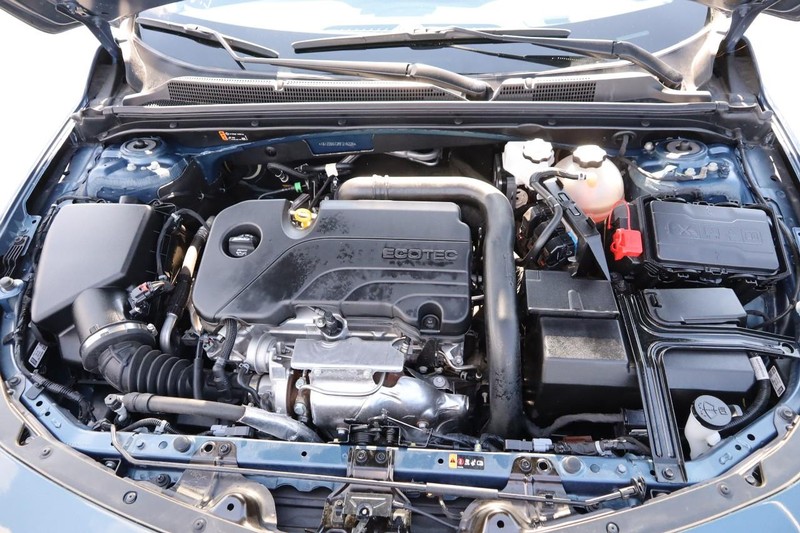 Chevrolet Malibu Vehicle Image 25
