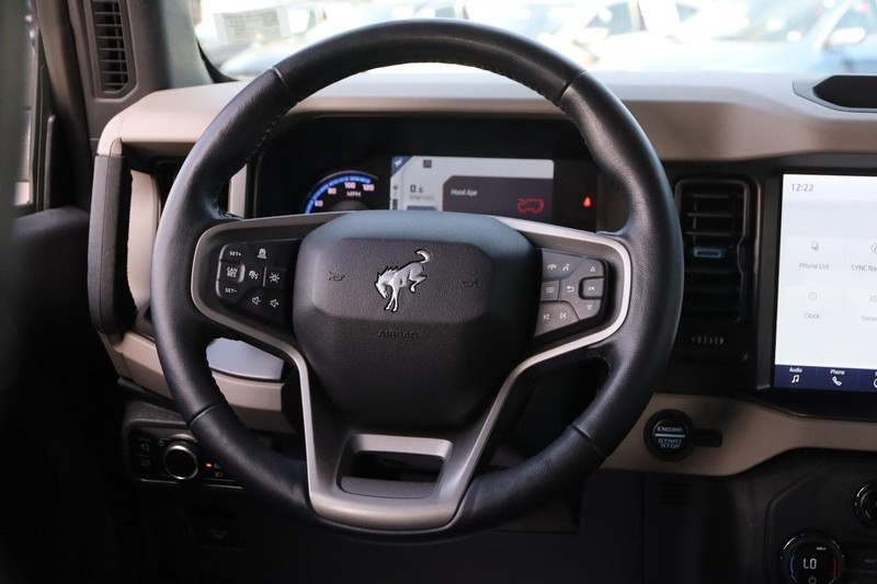 Ford Bronco Vehicle Image 23