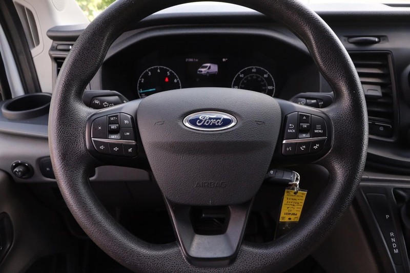 Ford Mustang Vehicle Image 24