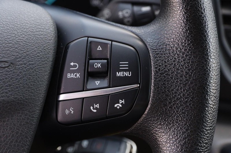 Ford Mustang Vehicle Image 26