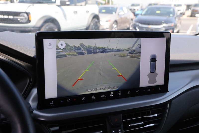 Ford Escape Vehicle Image 16