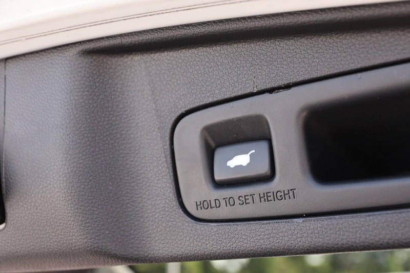 Honda CR-V Vehicle Image 08