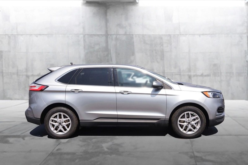 Ford Edge Vehicle Image 05