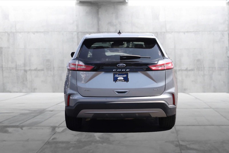 Ford Edge Vehicle Image 06