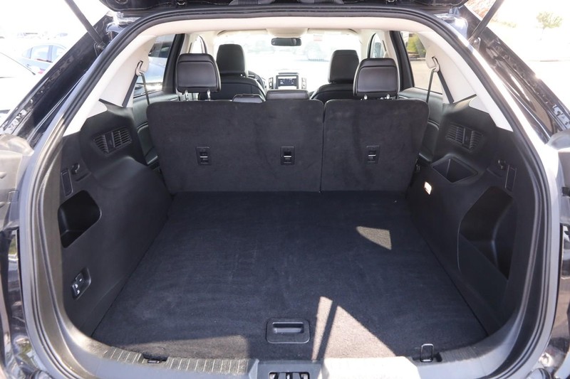 Ford Edge Vehicle Image 07