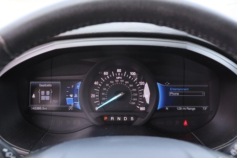 Ford Edge Vehicle Image 13