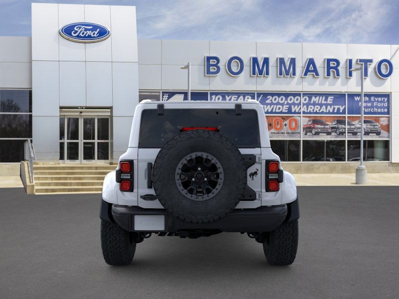Ford Bronco Vehicle Image 05