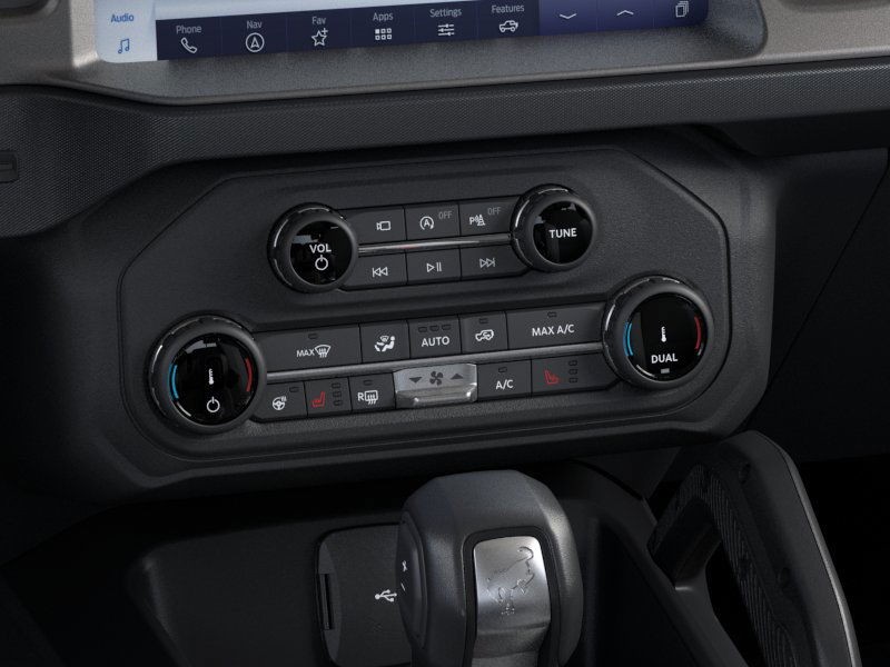 Ford Bronco Vehicle Image 16