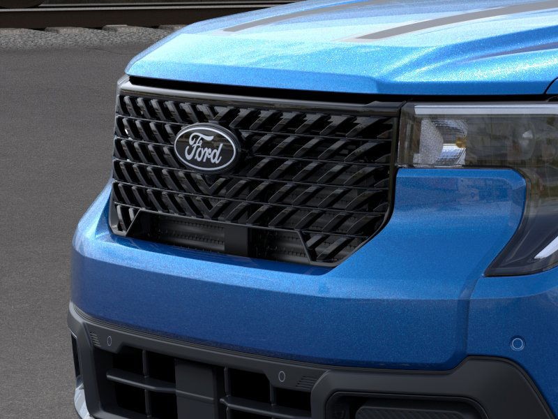 Ford Maverick Vehicle Image 18