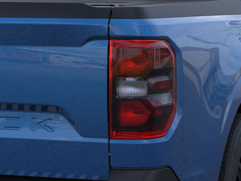 Ford Maverick Vehicle Image 22