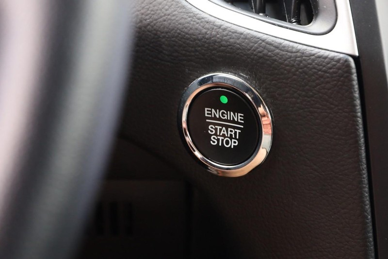 Ford Edge Vehicle Image 14
