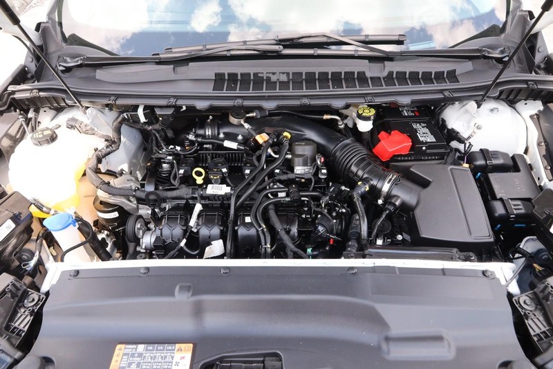Ford Edge Vehicle Image 25