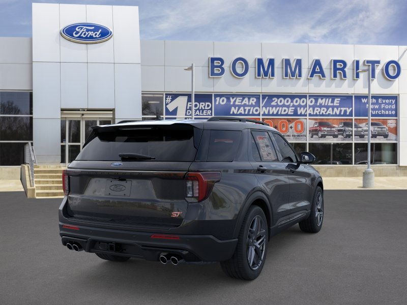 Ford Explorer Vehicle Image 08