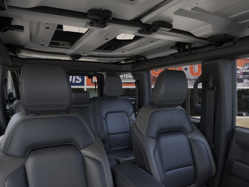 Ford Bronco Vehicle Image 12