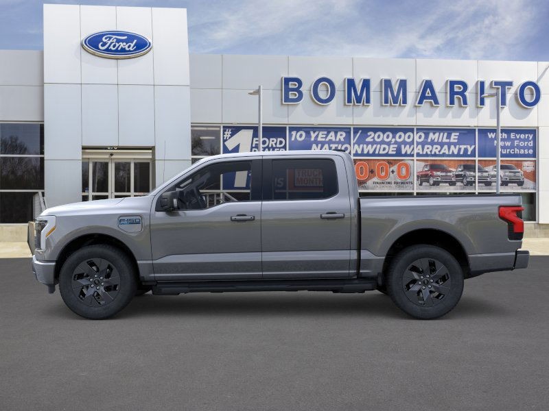 Ford F-150 Lightning Vehicle Image 03