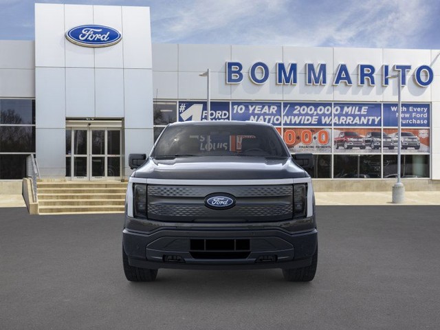 Ford F-150 Lightning Vehicle Image 06