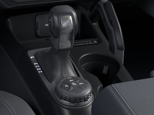 Ford Bronco Vehicle Image 17