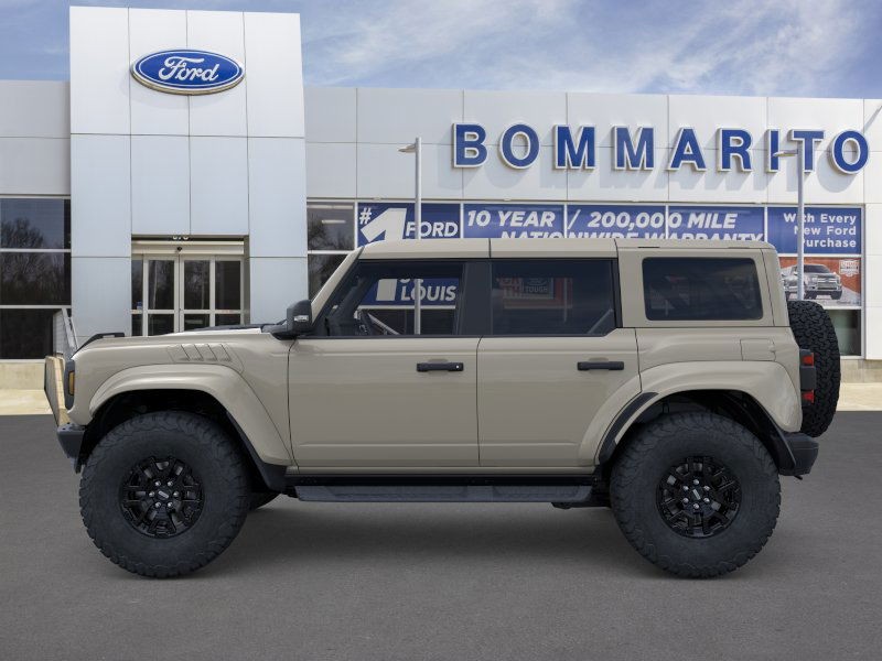 Ford Bronco Vehicle Image 03