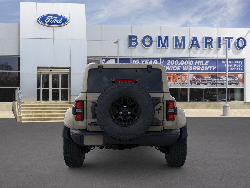 Ford Bronco Vehicle Image 05