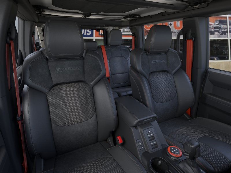 Ford Bronco Vehicle Image 10