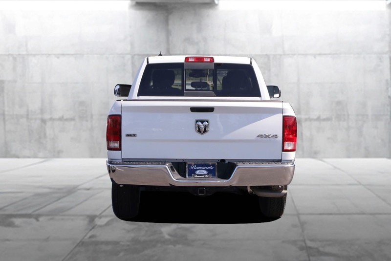 Ram 1500 Classic Vehicle Image 06