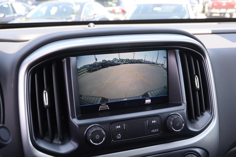 Chevrolet Colorado Vehicle Image 15