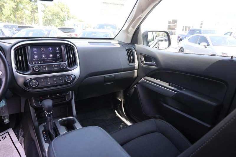 Chevrolet Colorado Vehicle Image 22