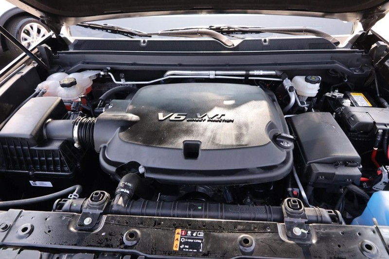 Chevrolet Colorado Vehicle Image 24