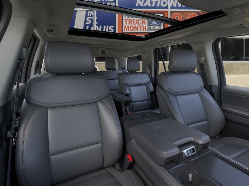 Ford Expedition Vehicle Image 10