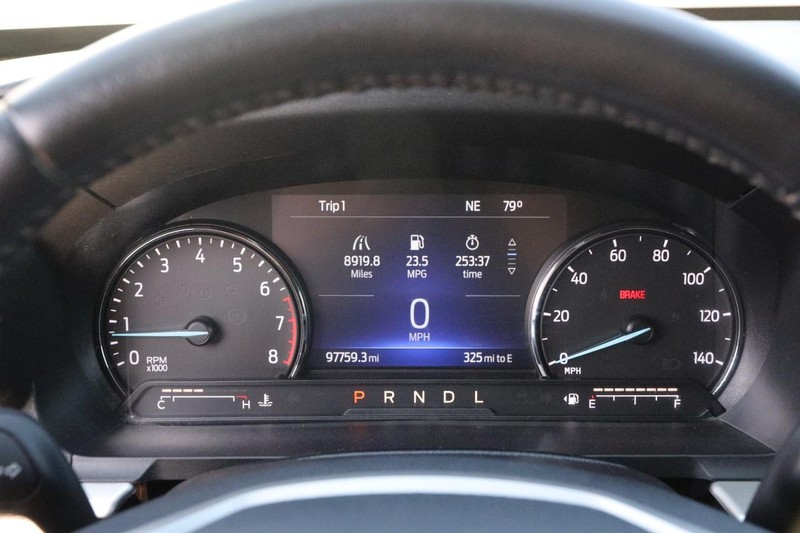 Ford Explorer Vehicle Image 17