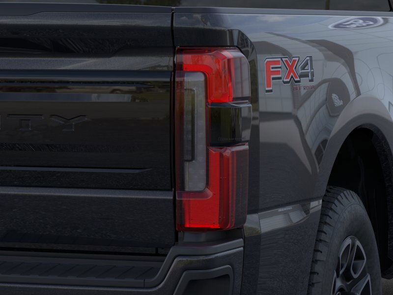 Ford Super Duty F-350 SRW Vehicle Image 21
