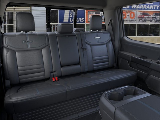 Ford Super Duty F-350 SRW Vehicle Image 11