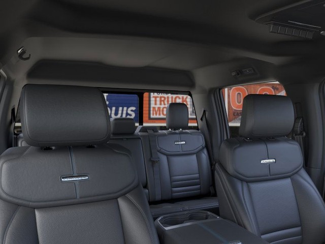 Ford Super Duty F-350 SRW Vehicle Image 22