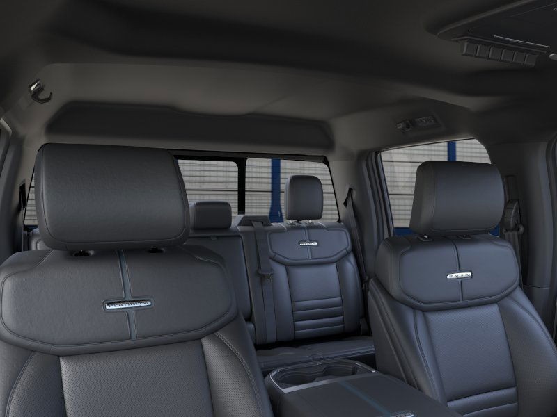Ford Super Duty F-350 SRW Vehicle Image 22