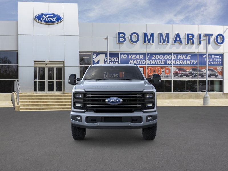 Ford Super Duty F-350 SRW Vehicle Image 06