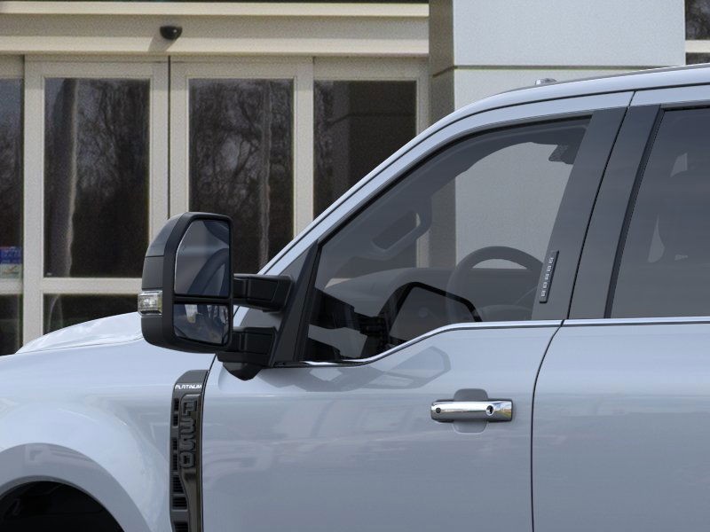 Ford Super Duty F-350 SRW Vehicle Image 20