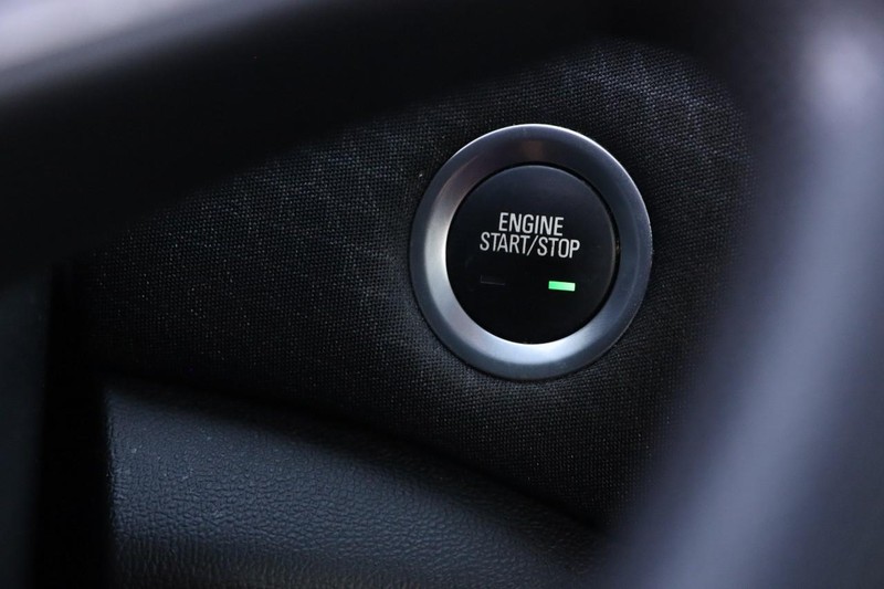 Chevrolet Malibu Vehicle Image 14