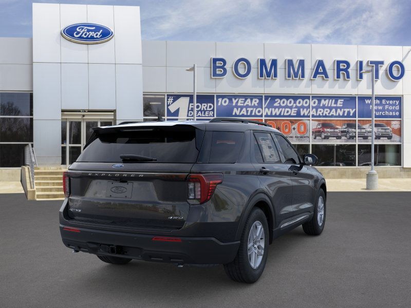 Ford Explorer Vehicle Image 08