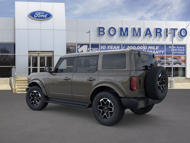Ford Bronco Vehicle Image 04