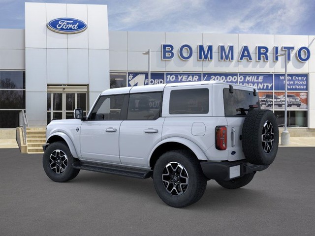 Ford Bronco Vehicle Image 04