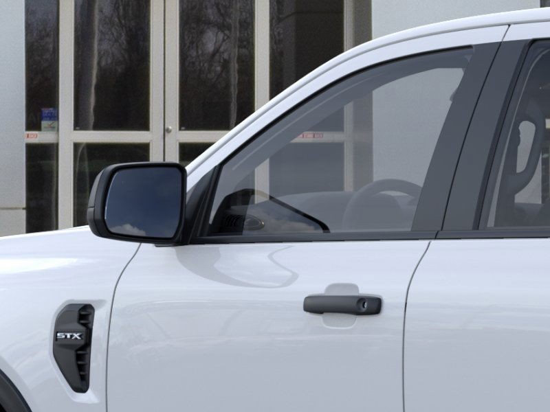 Ford Ranger Vehicle Full-screen Gallery Image 20