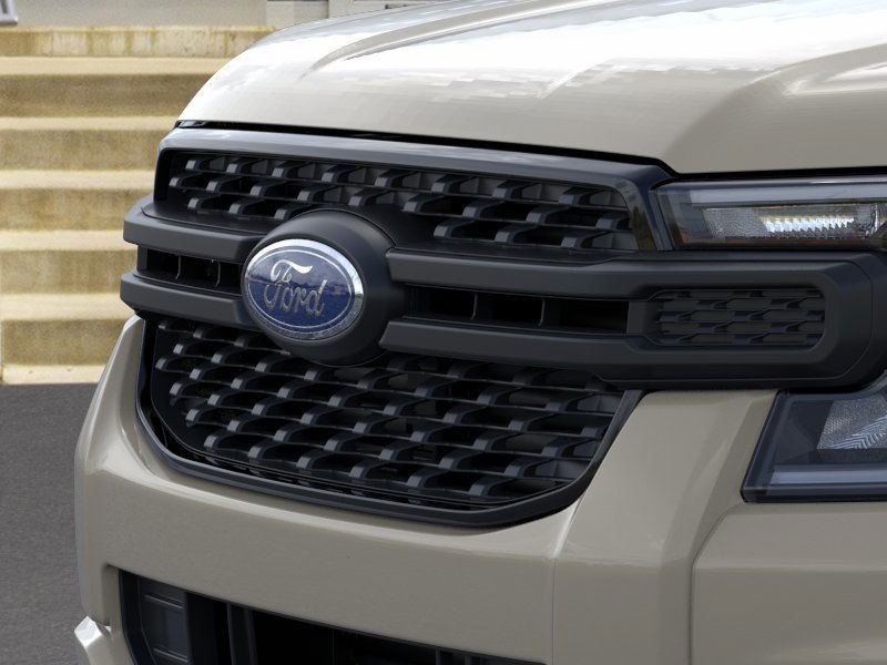 Ford Ranger Vehicle Full-screen Gallery Image 17