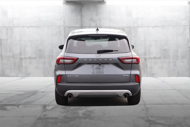 Ford Escape Vehicle Image 06